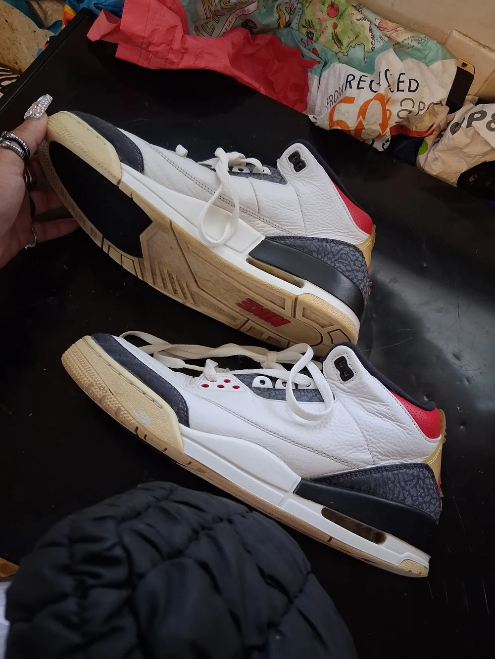 Jordan White Black Red Retro Sneaker